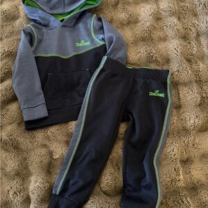 Spalding Kids Gray and Black Jogger Set with Green Accents
